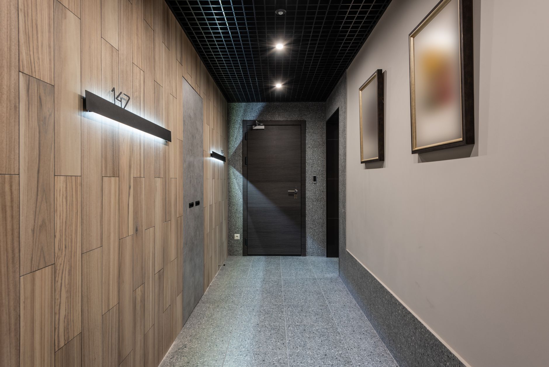 Can a Pivot Door Work in a Narrow Hallway?
